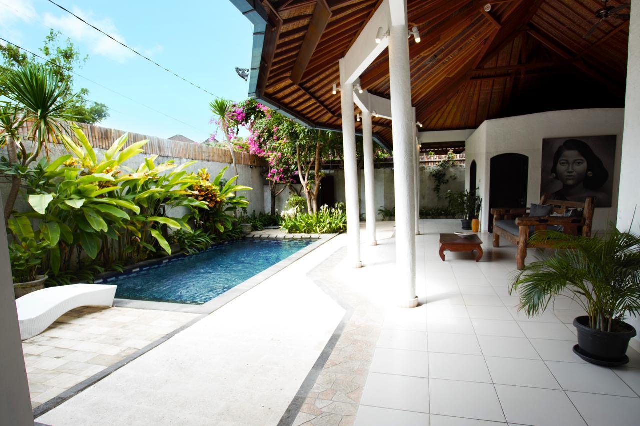 Singgah Villas Seminyak Buitenkant foto